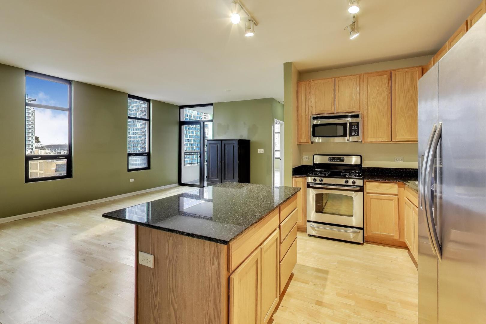 1255 S STATE Street Unit: 1017