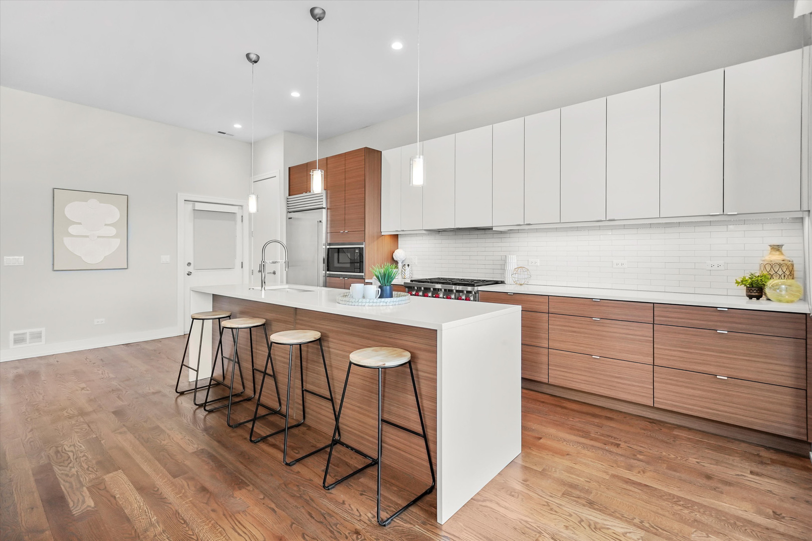 1020 N Marshfield Avenue Unit: 3