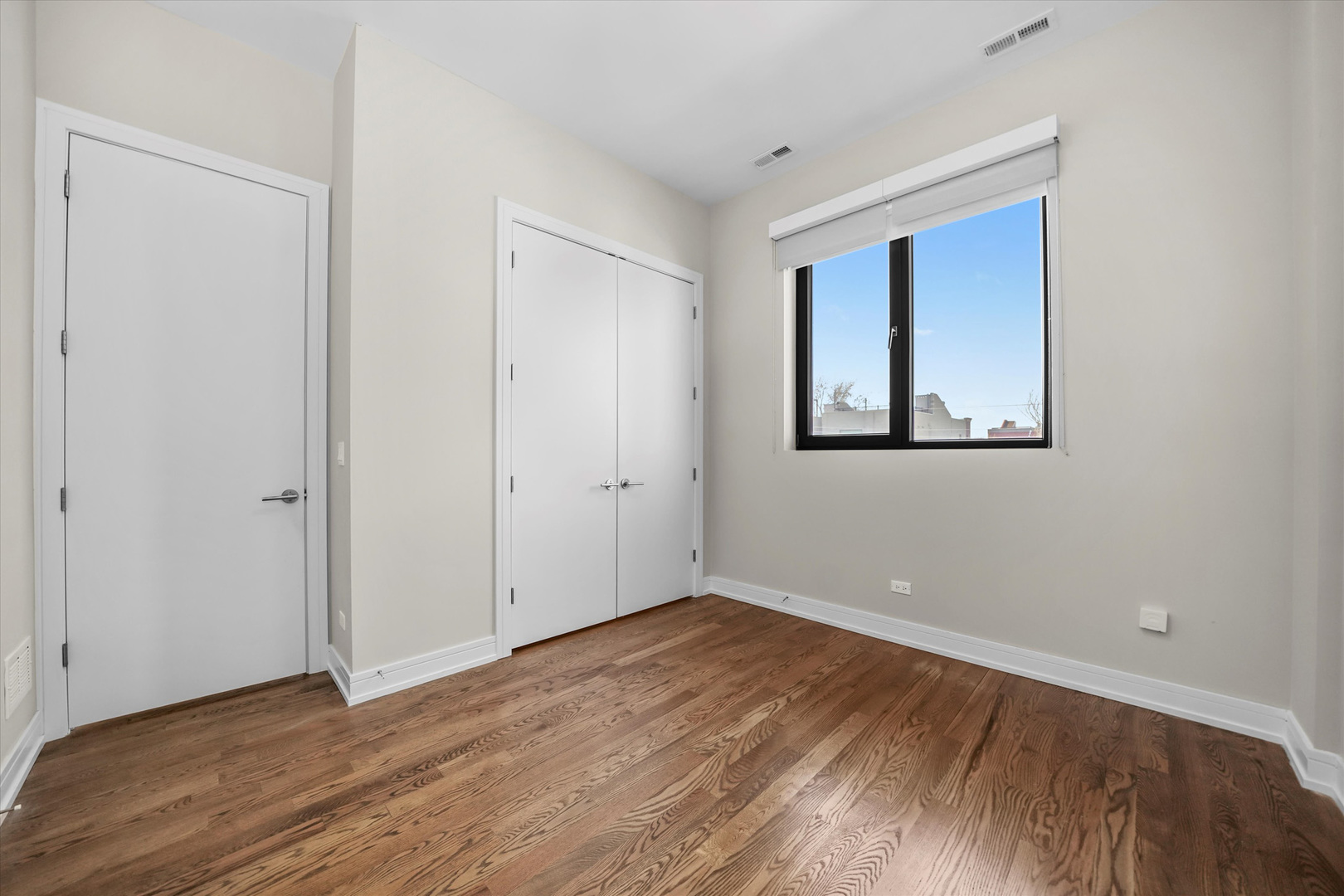 1020 N Marshfield Avenue Unit: 3