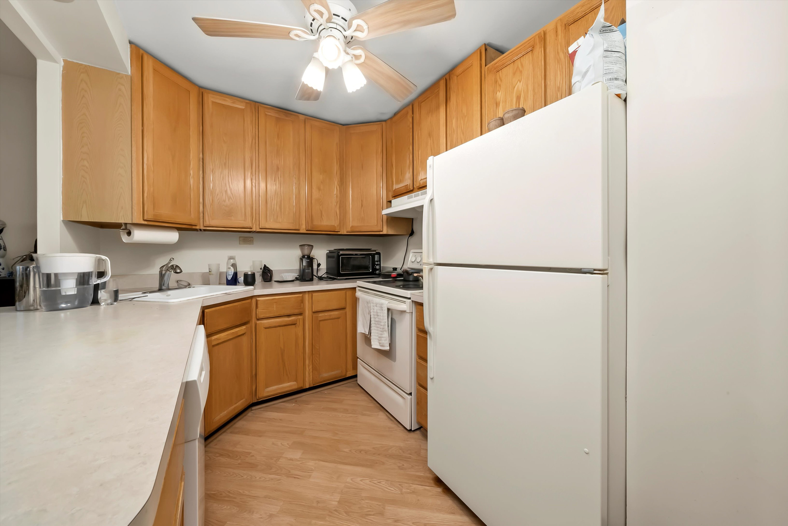1460 N SANDBURG Terrace Unit: 705