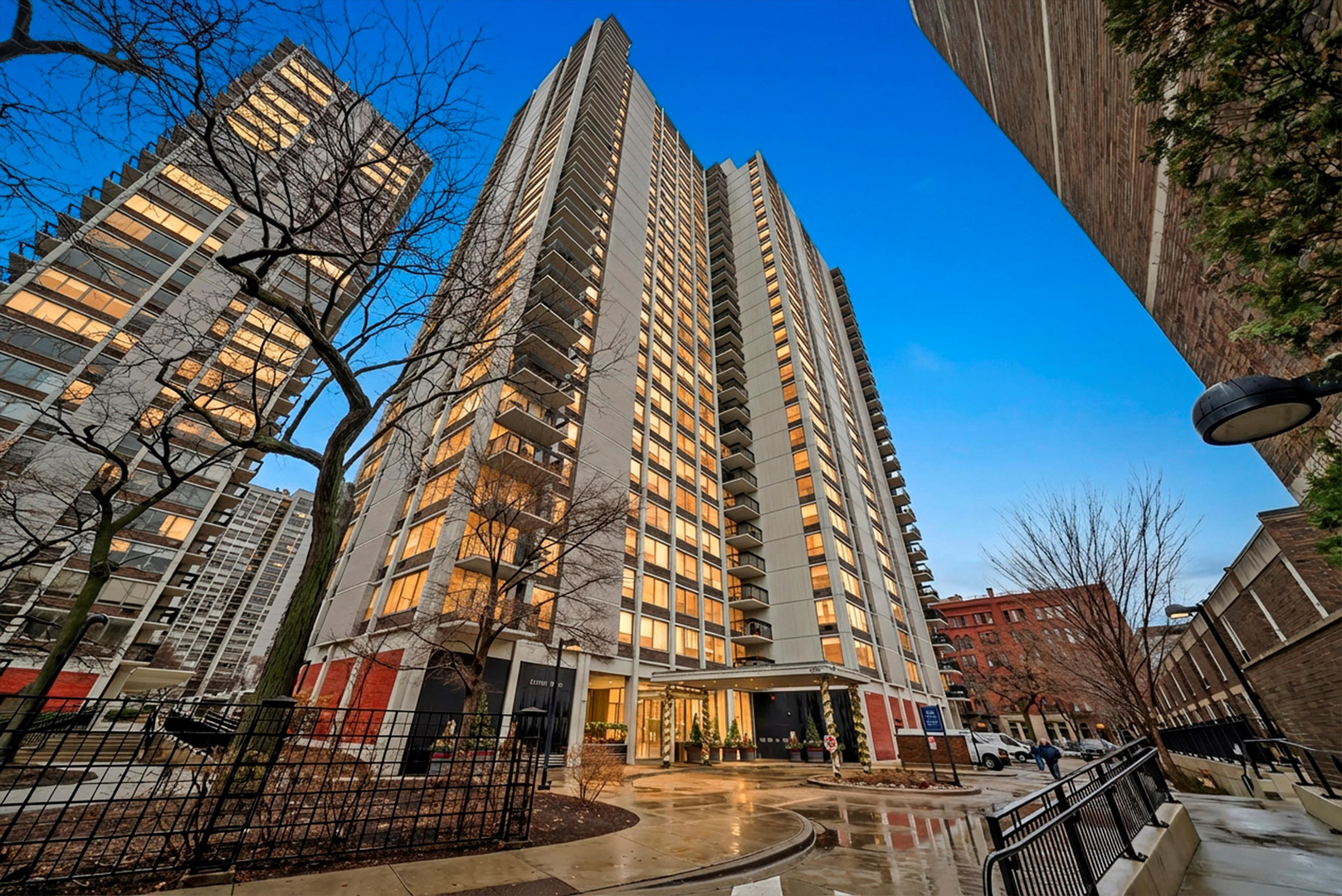 1460 N SANDBURG Terrace Unit: 705