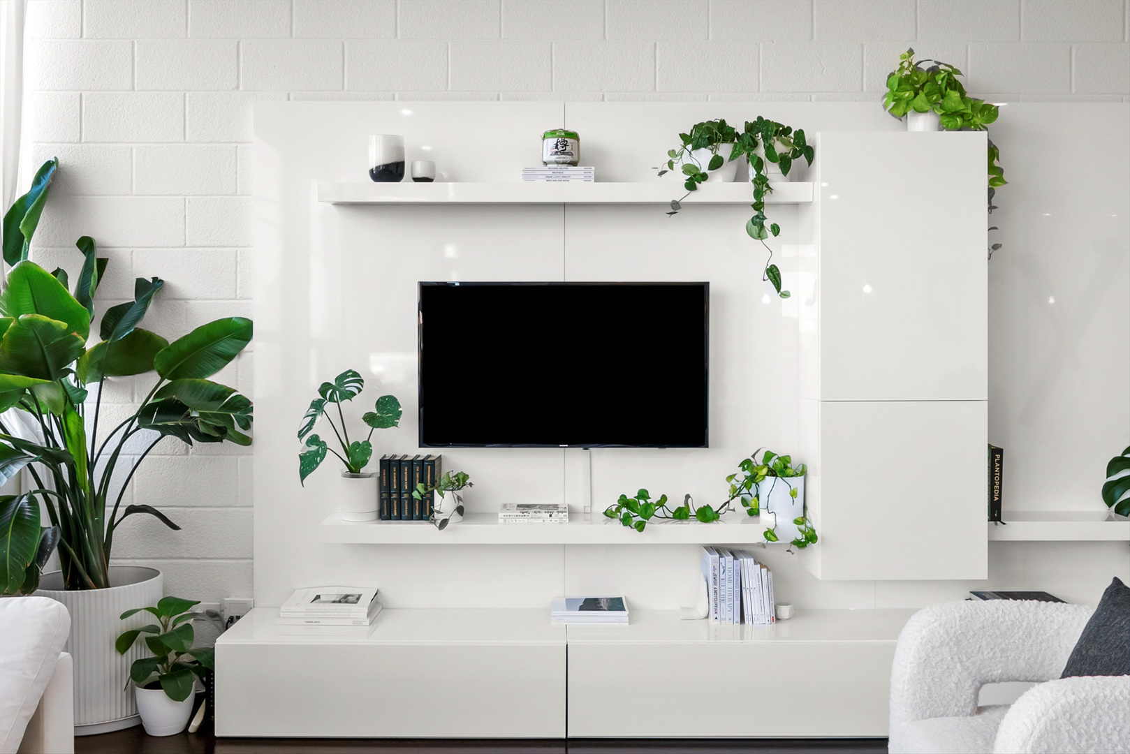 1750 N Clybourn Avenue Unit: 202