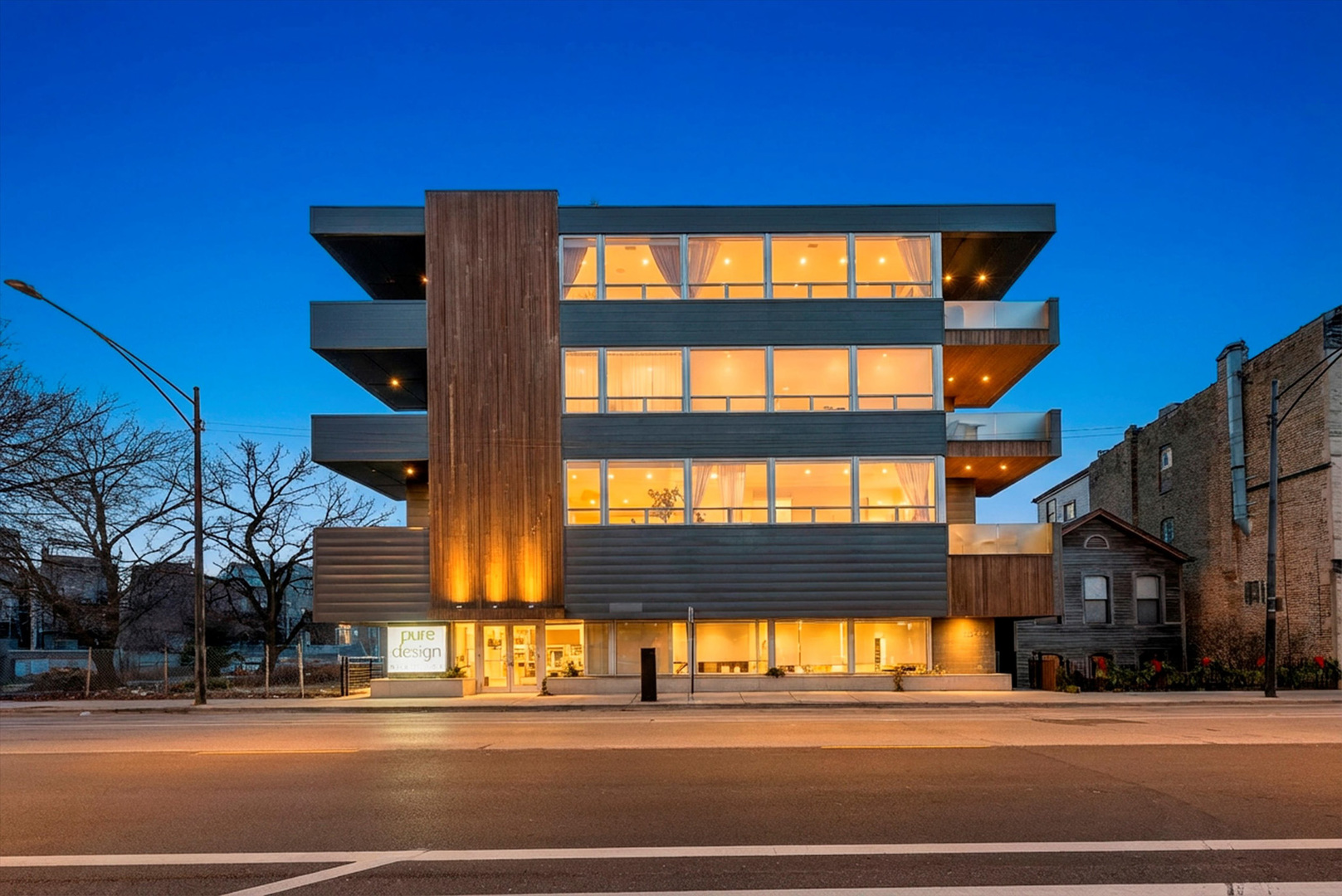 1750 N Clybourn Avenue Unit: 202