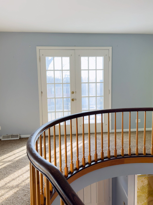 19W084 N Chateaux Avenue