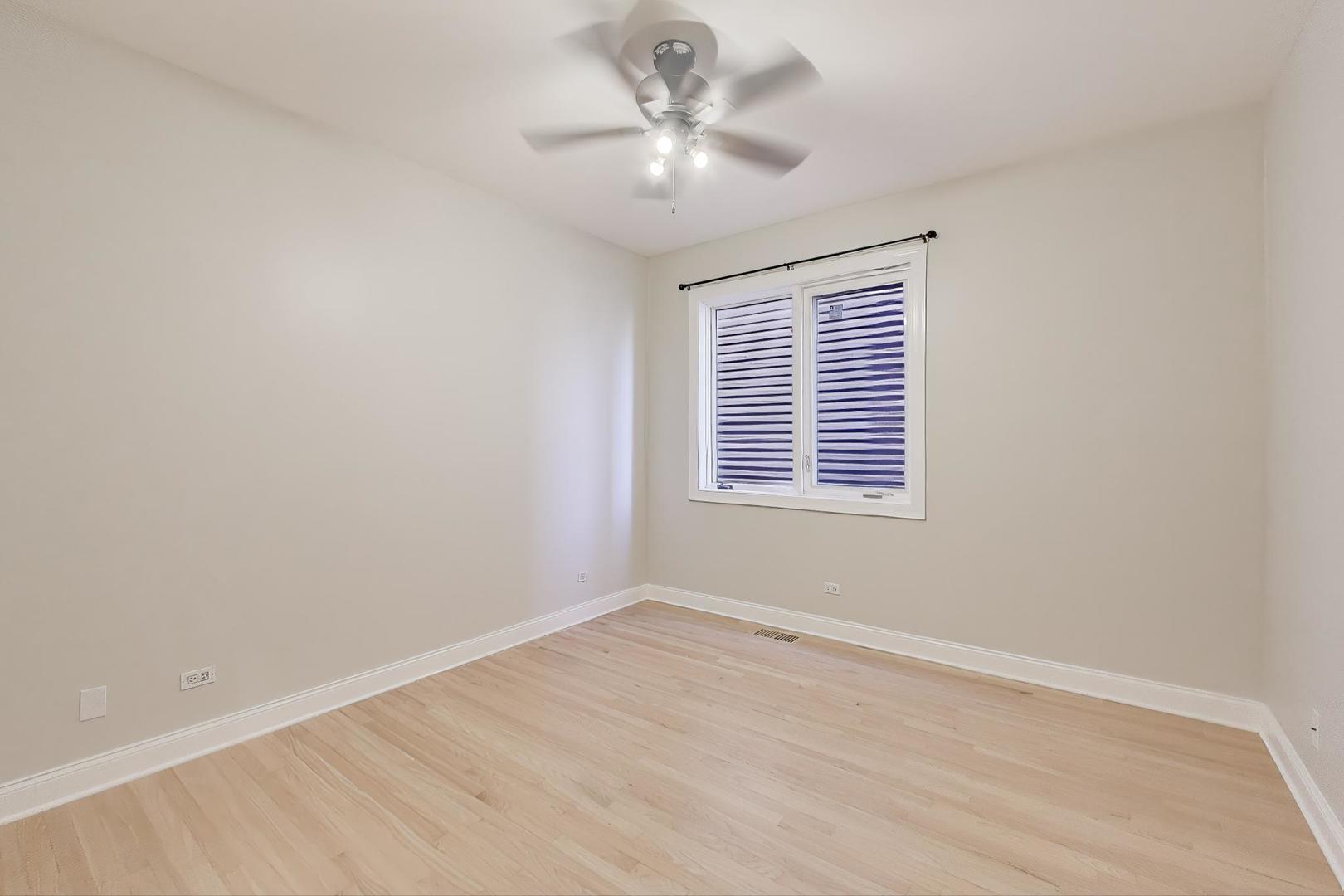 1920 N Springfield Avenue Unit: 1S