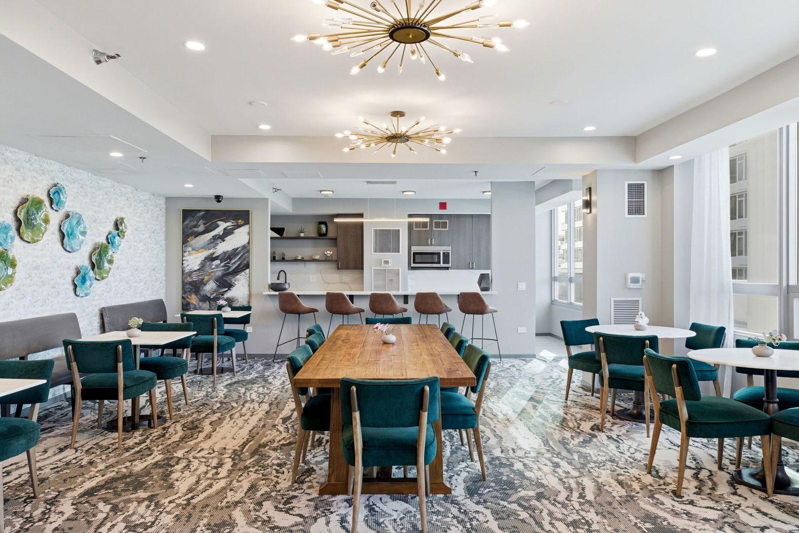 701 S Wells Street Unit: 2801