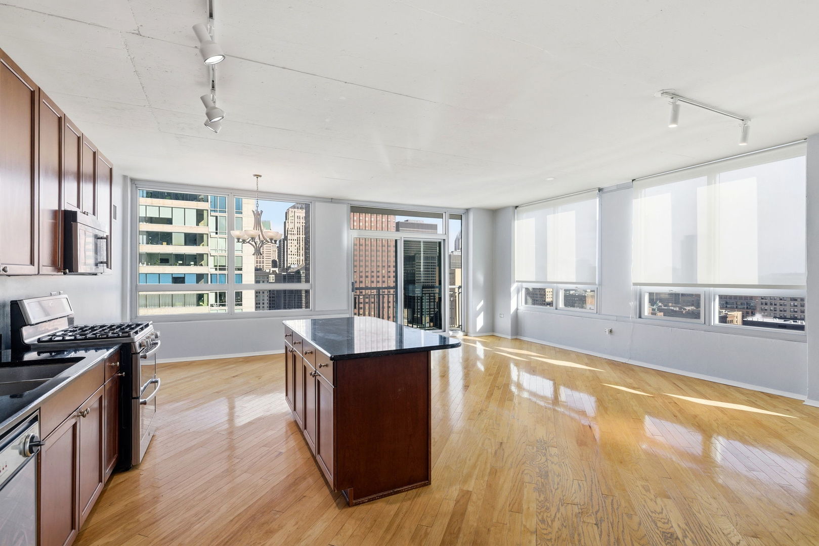 701 S Wells Street Unit: 2801
