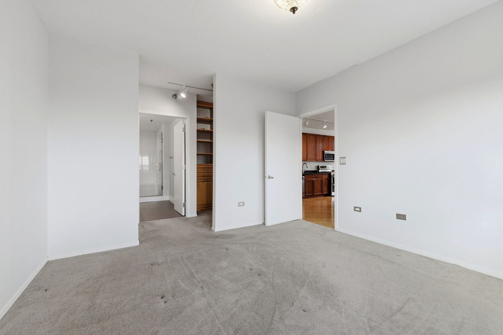 701 S Wells Street Unit: 2801