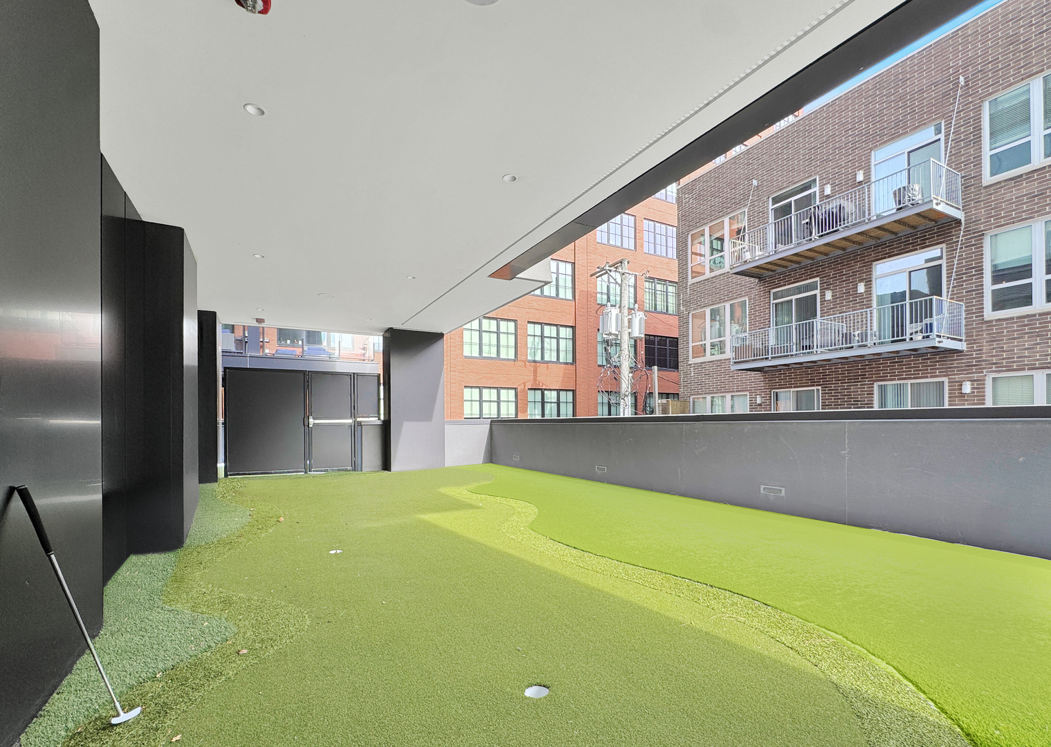 21 N May Street Unit: 802