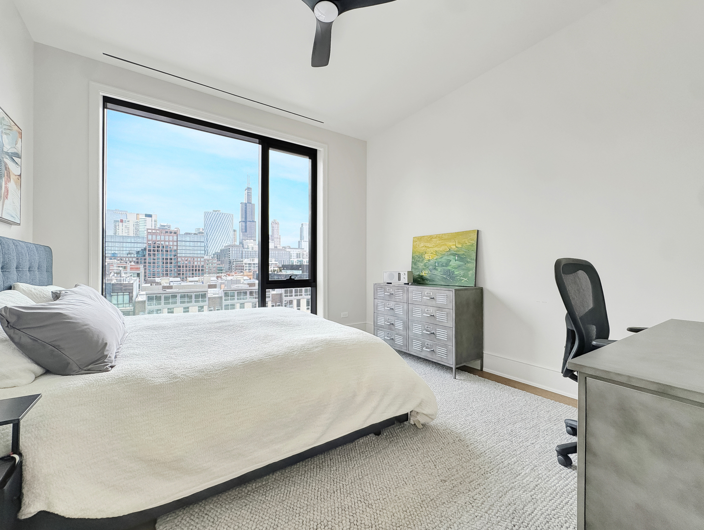21 N May Street Unit: 802
