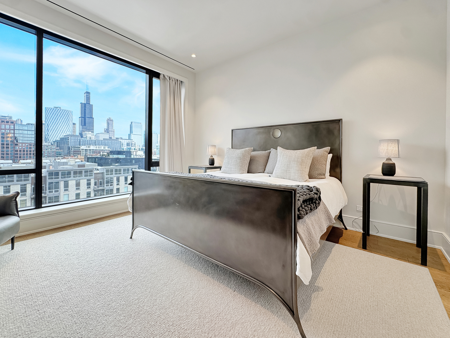 21 N May Street Unit: 802