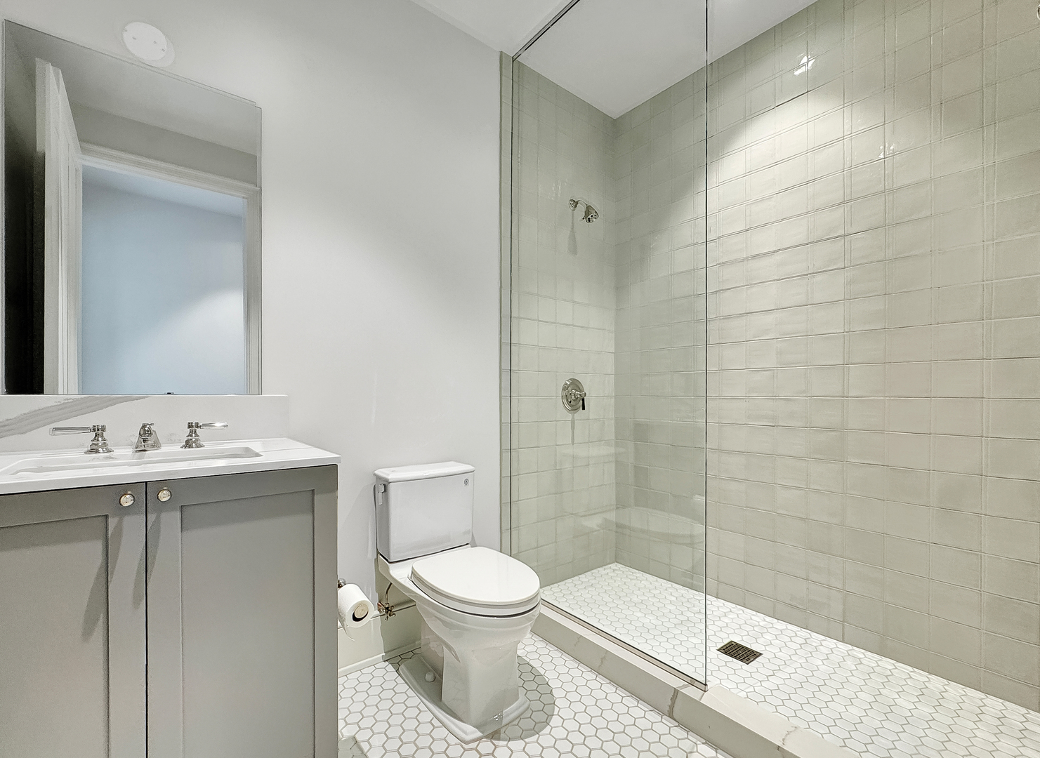 21 N May Street Unit: 802