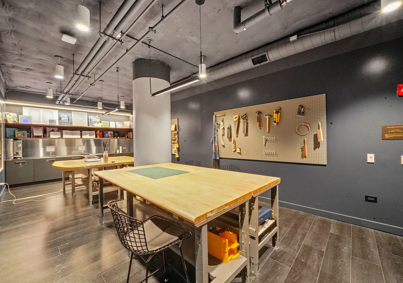 211 N Harbor Drive Unit: 2203