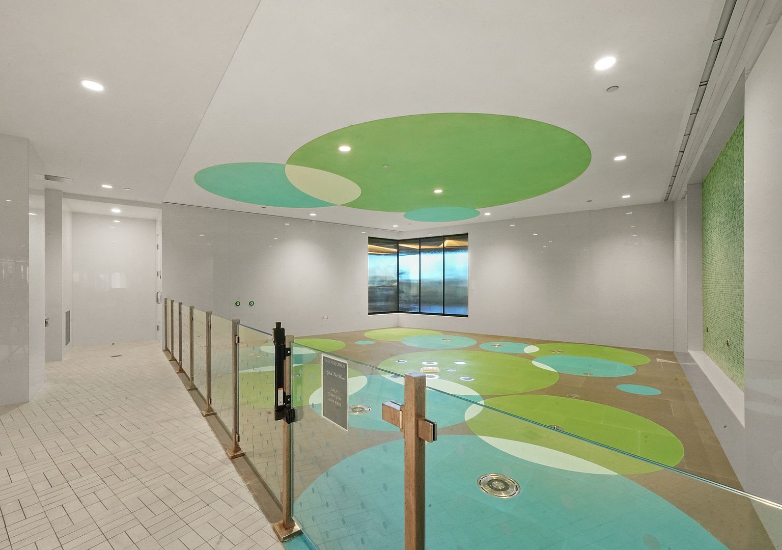 211 N Harbor Drive Unit: 2203