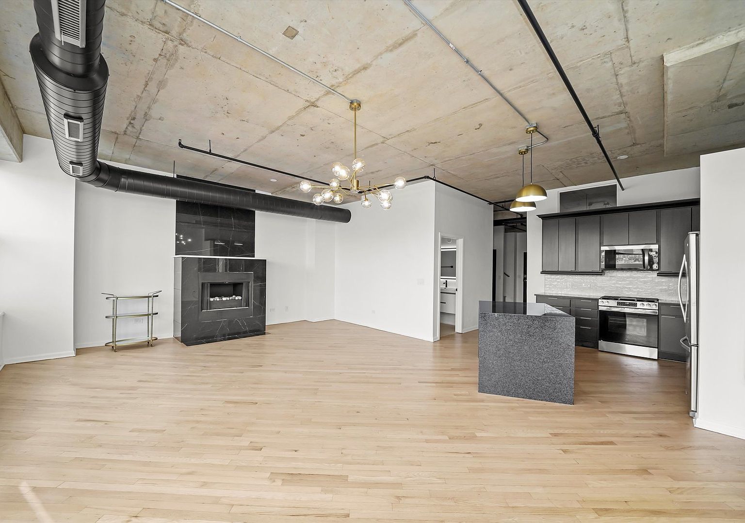 6 S Laflin Street Unit: 910