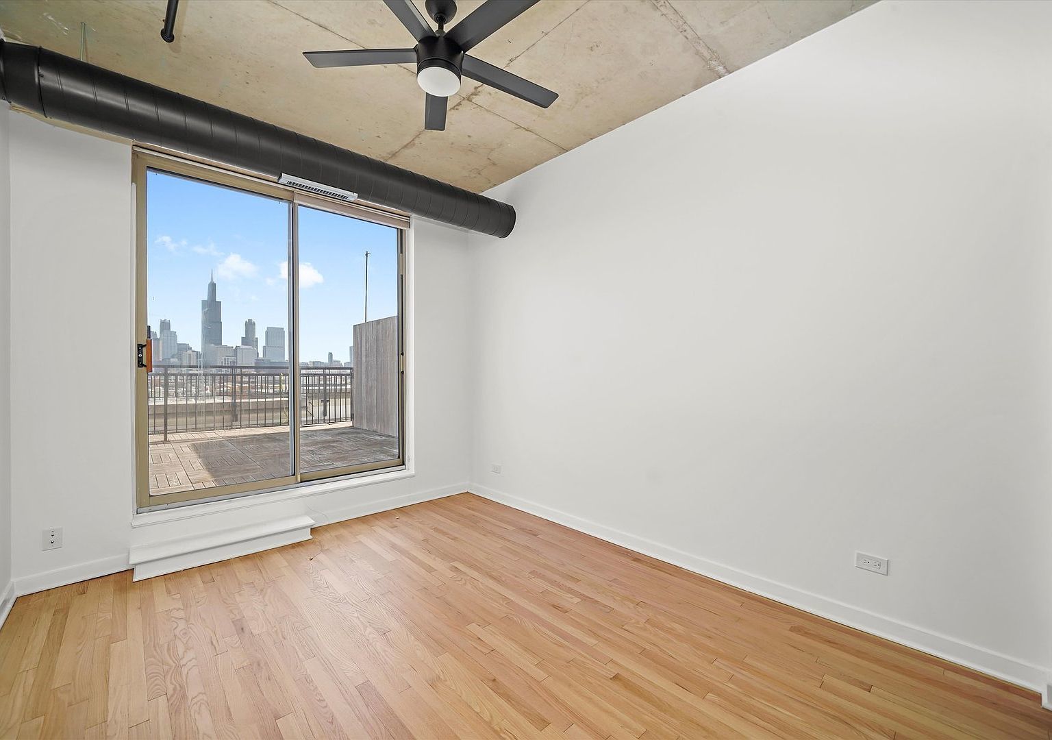 6 S Laflin Street Unit: 910