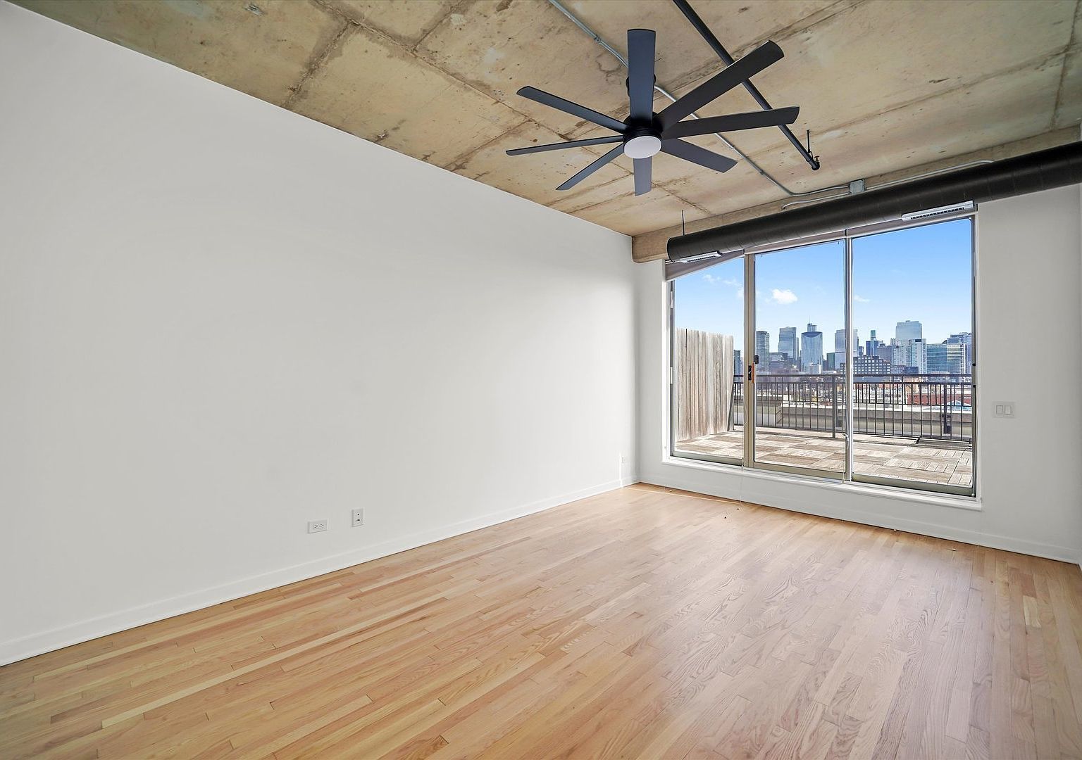 6 S Laflin Street Unit: 910