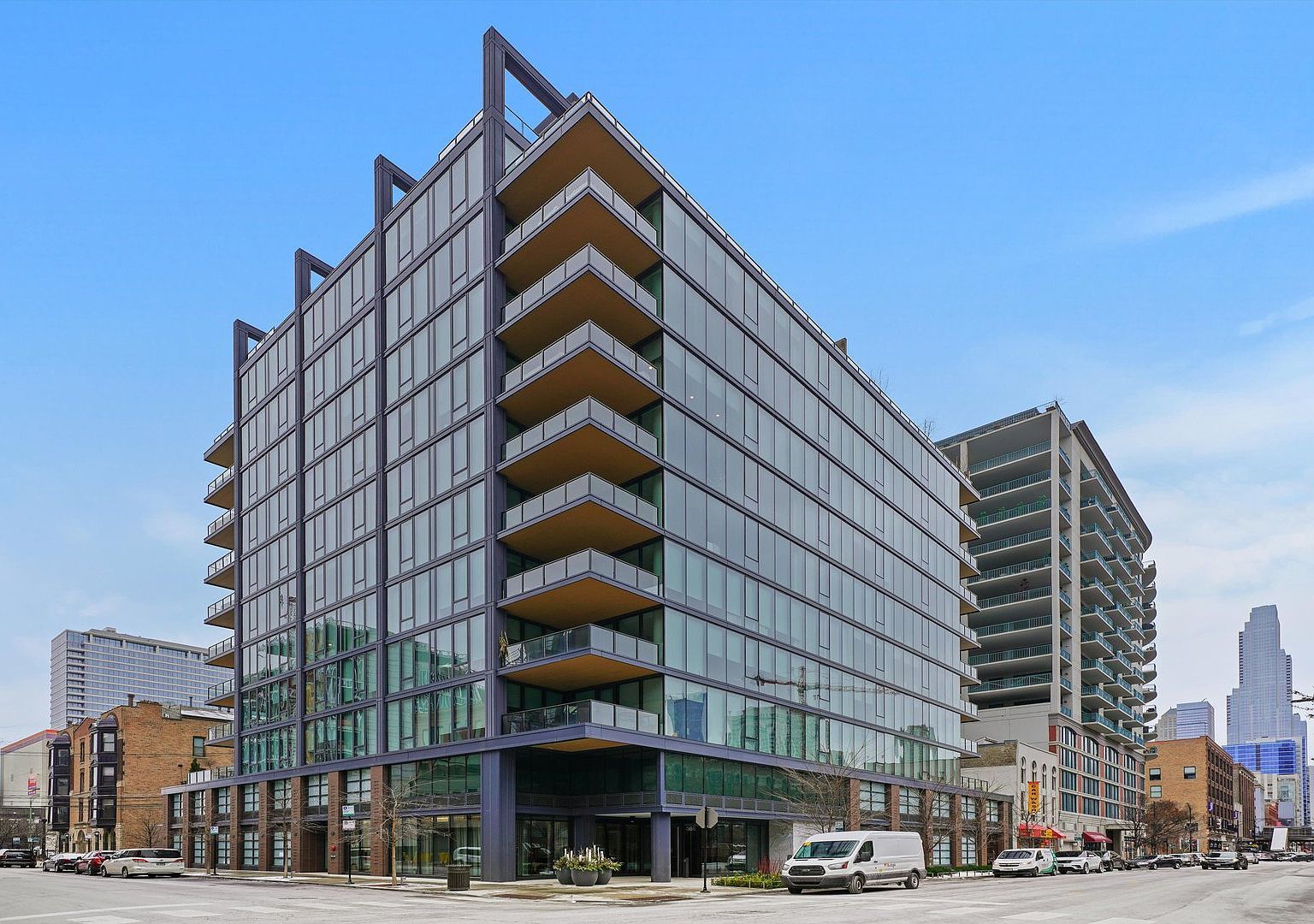 366 W Superior Street Unit: 801