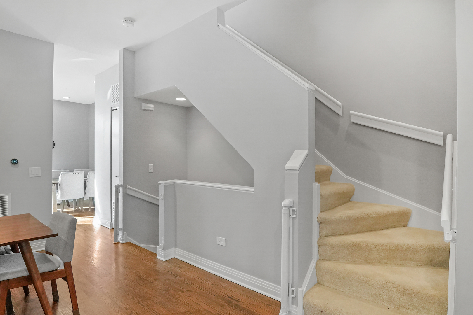 909 W Ohio Street Unit: 12