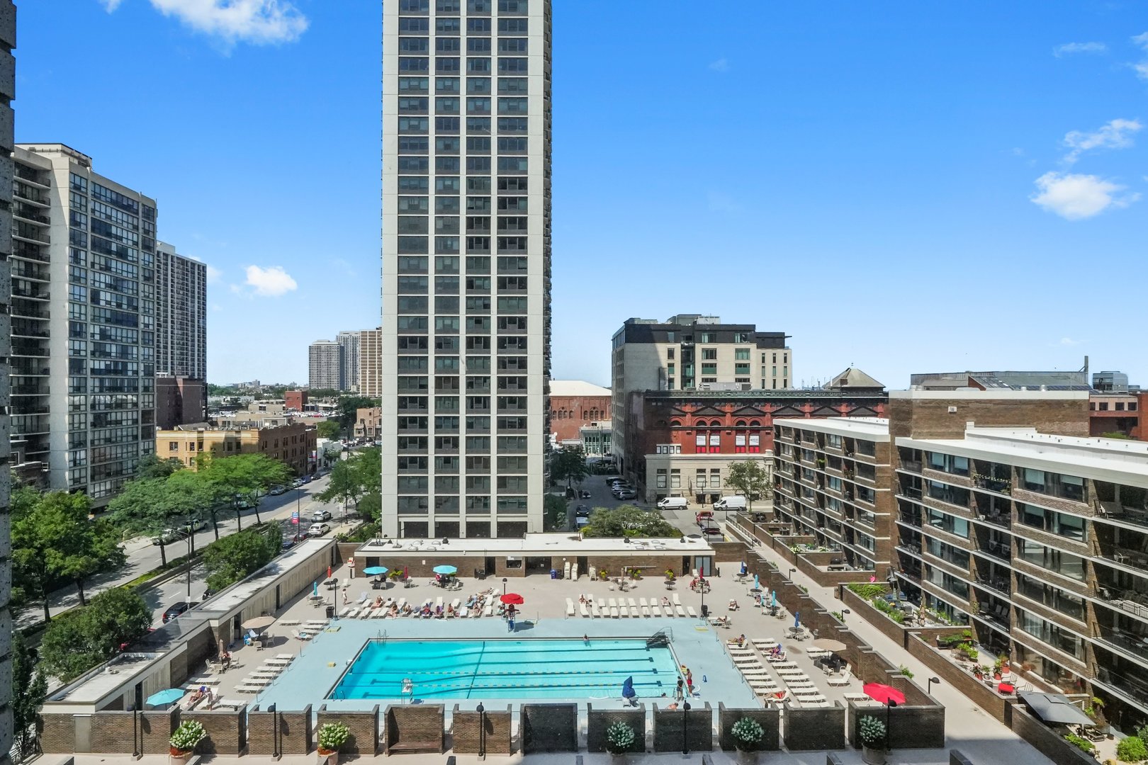 1455 N Sandburg Terrace Unit: 801