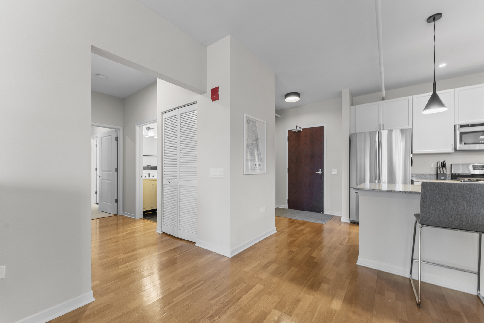 437 W Division Street Unit: 708