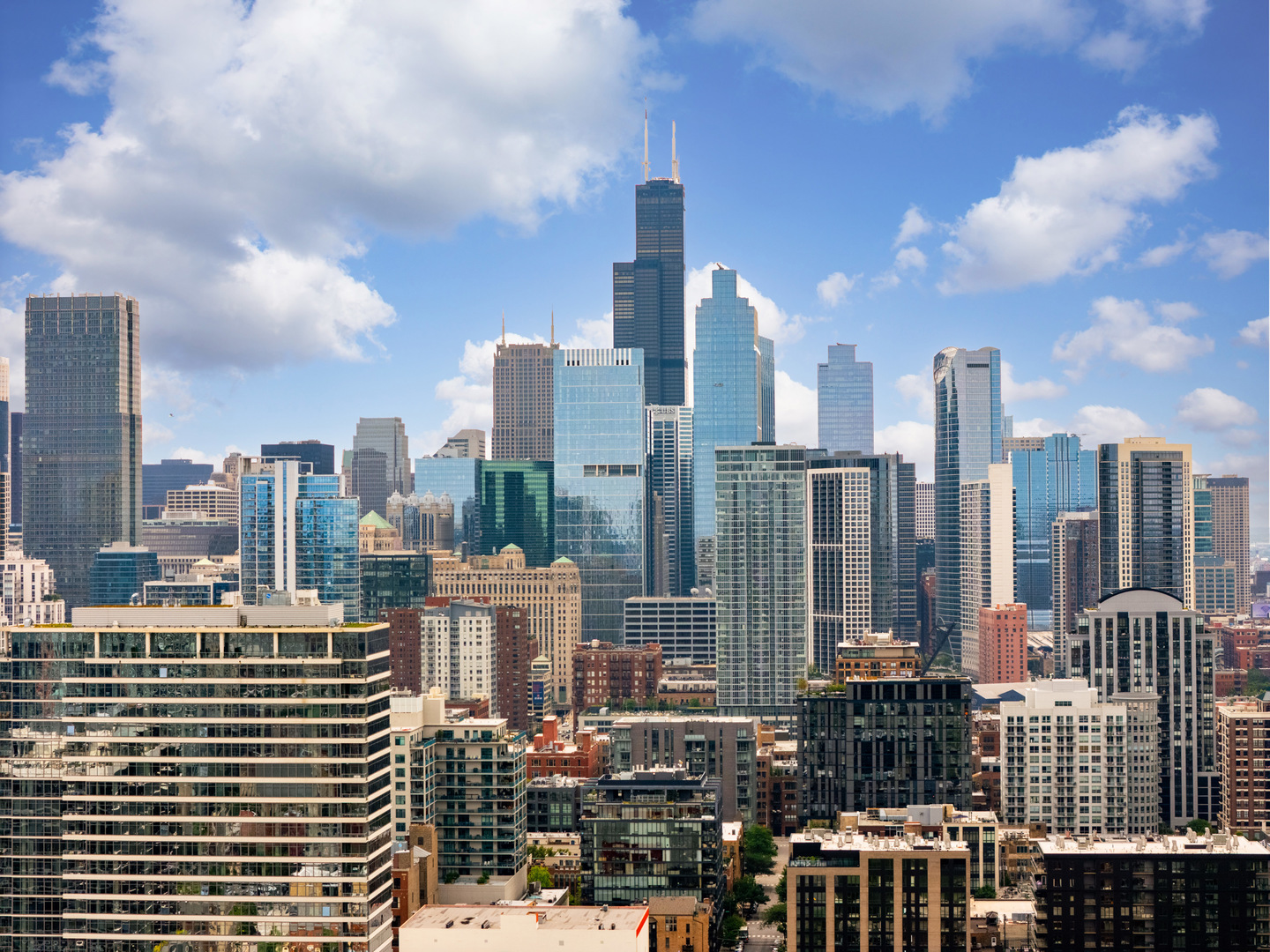 437 W Division Street Unit: 708