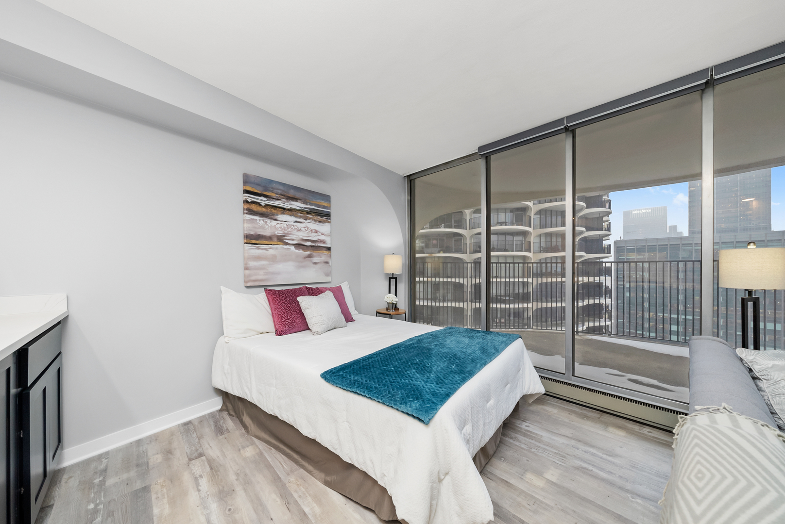 300 N State Street Unit: 5225