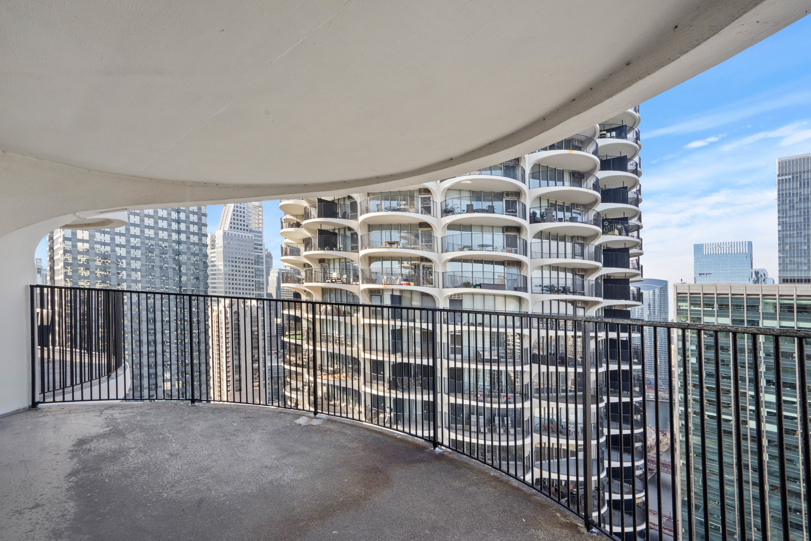 300 N State Street Unit: 5225