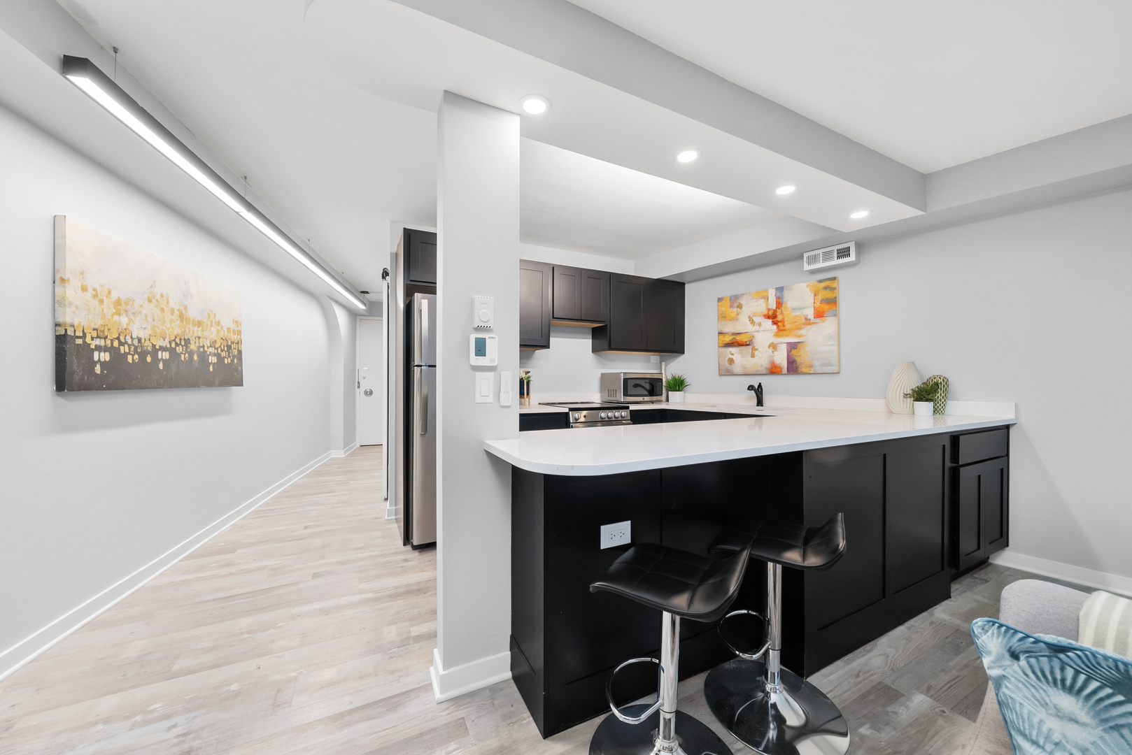 300 N State Street Unit: 5225