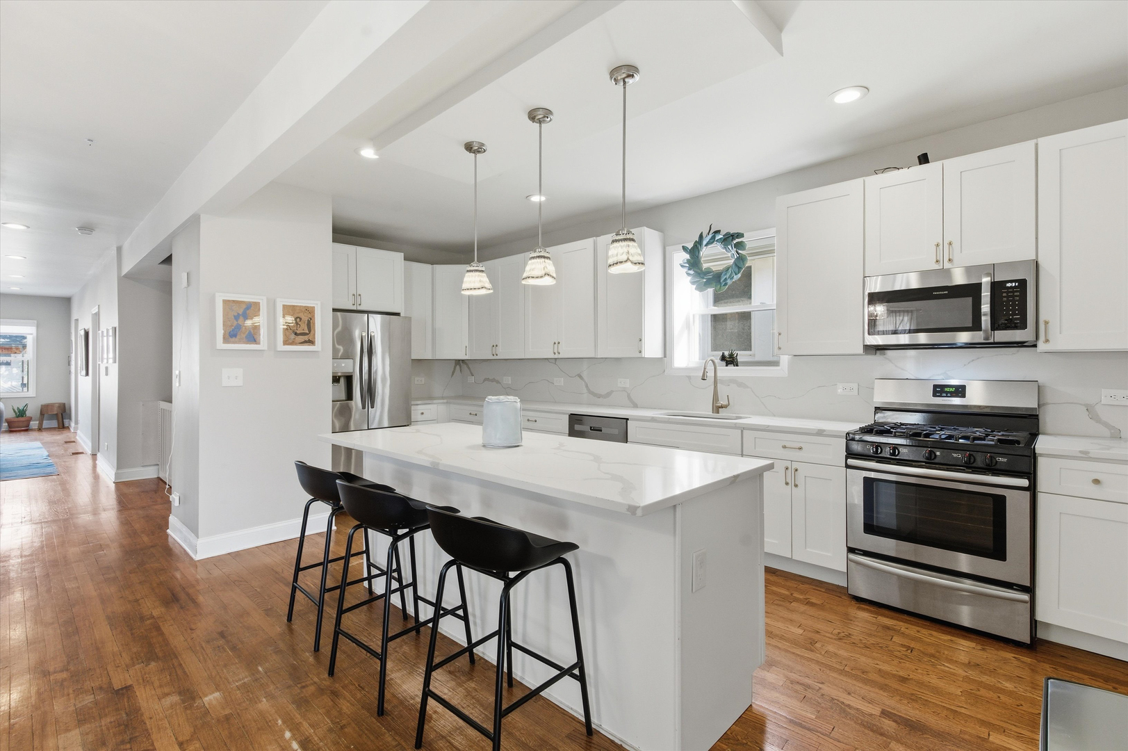 4935 W Carmen Avenue