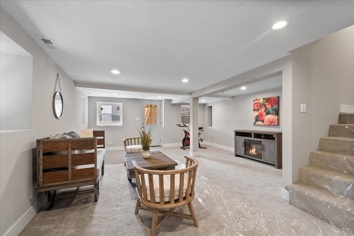 4855 W School Street