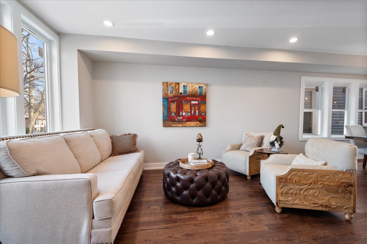 4855 W School Street