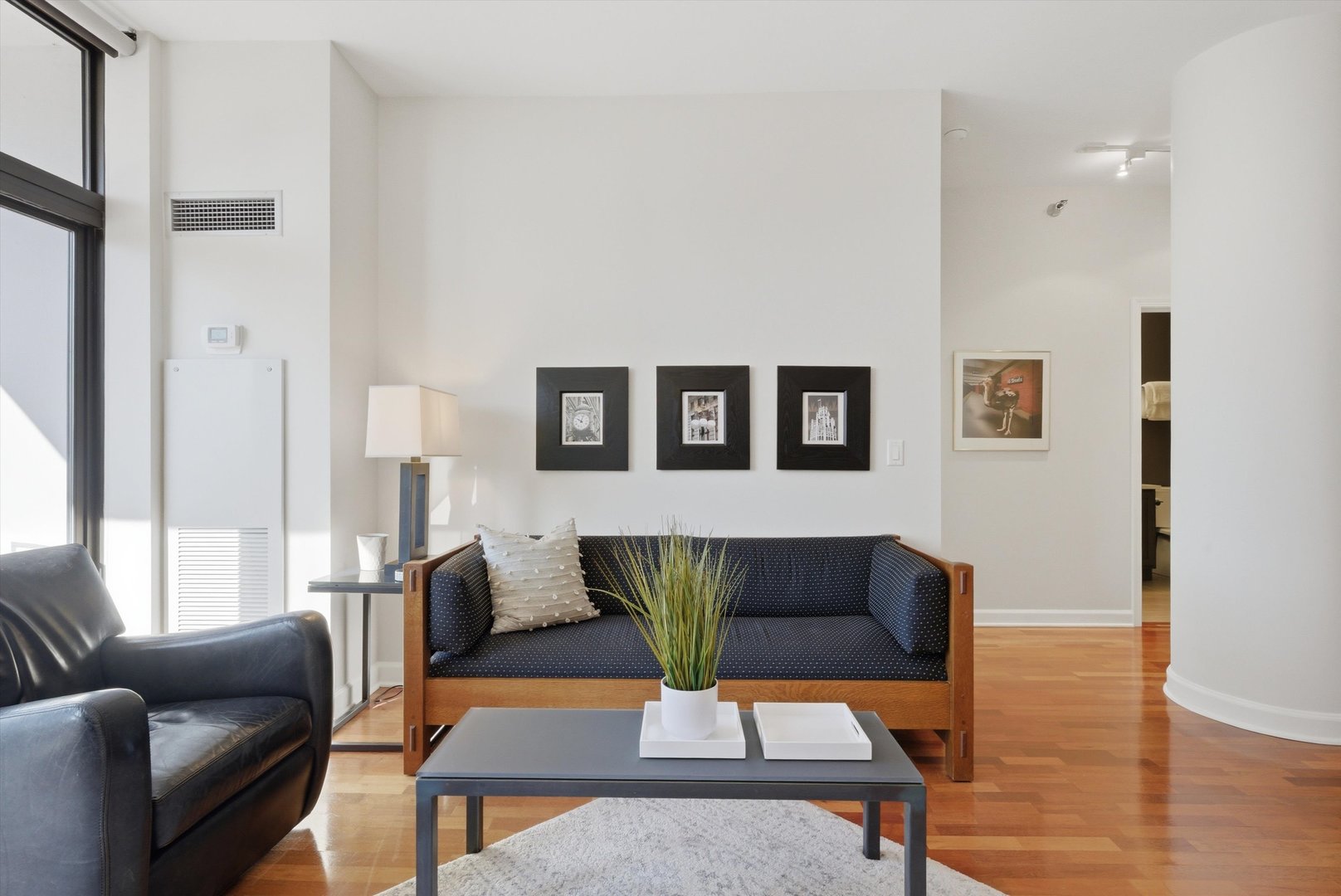 1322 S PRAIRIE Avenue Unit: 903