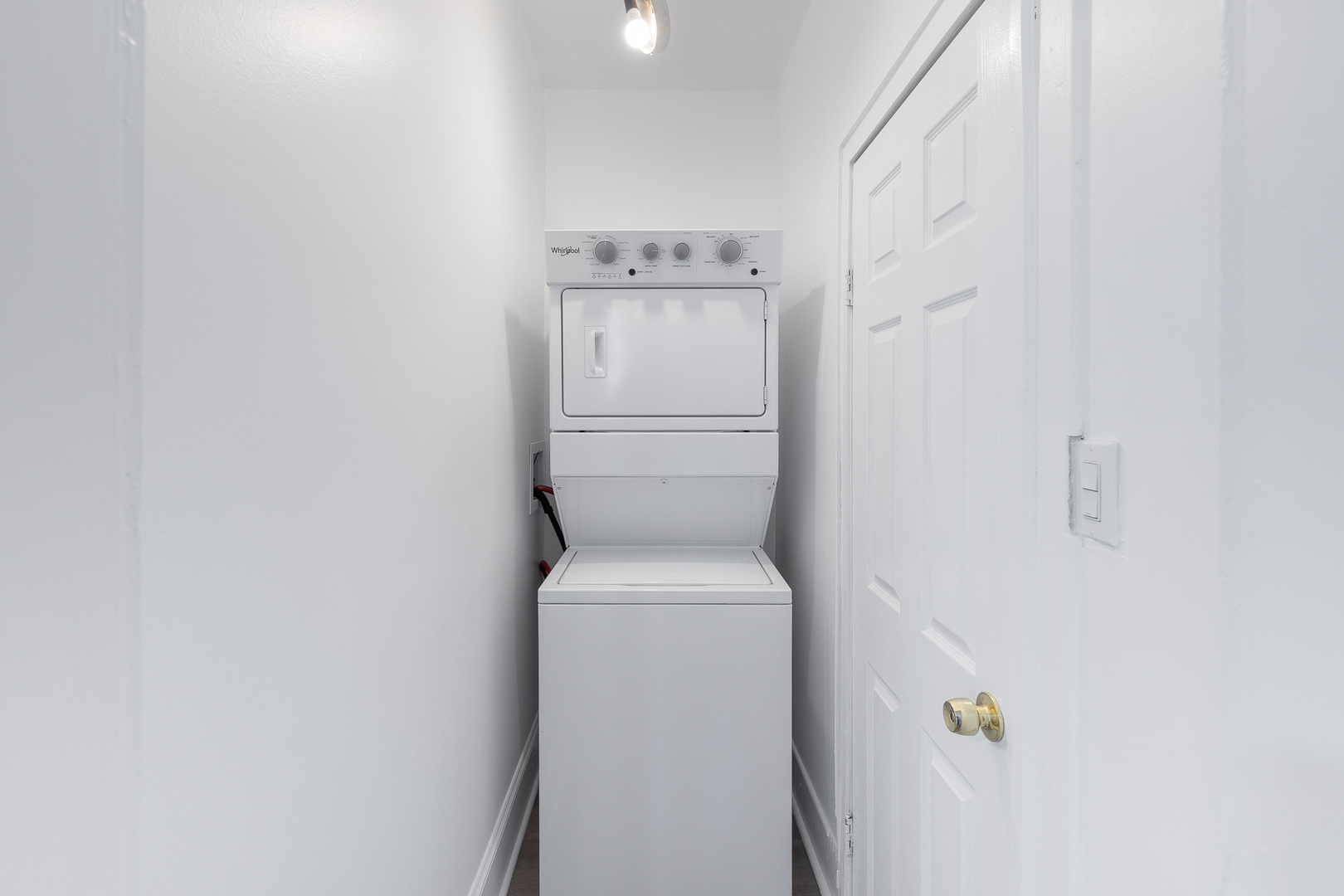 1430 W Superior Street