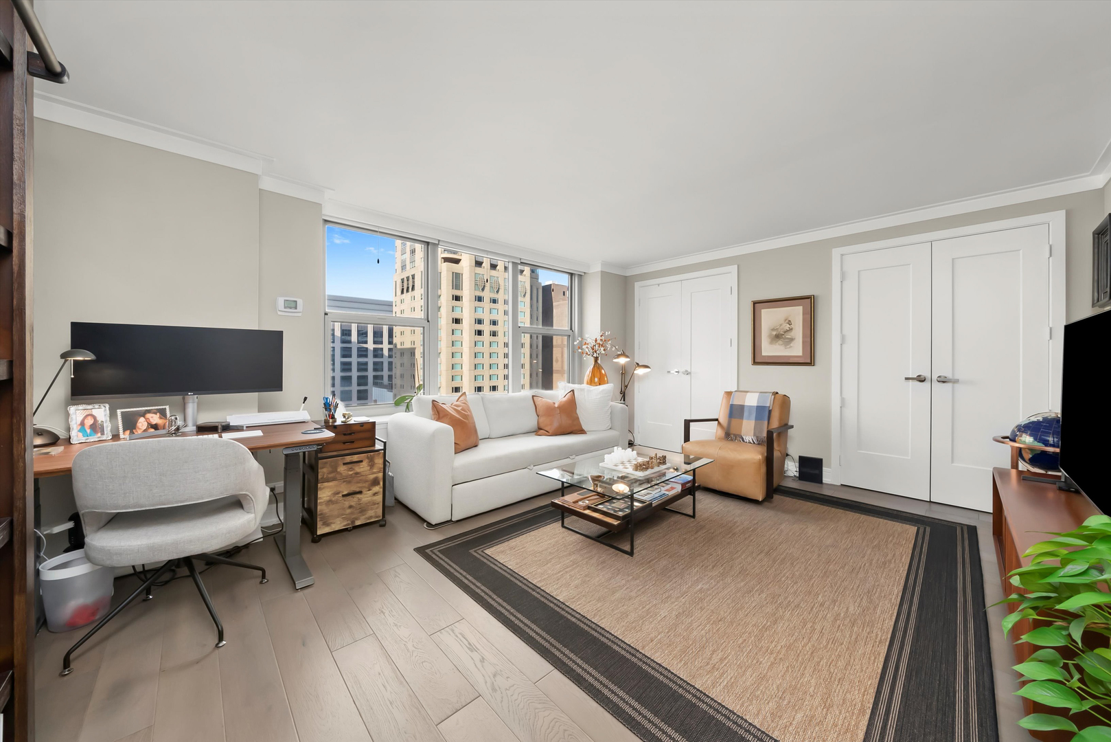 777 N Michigan Avenue Unit: 1601
