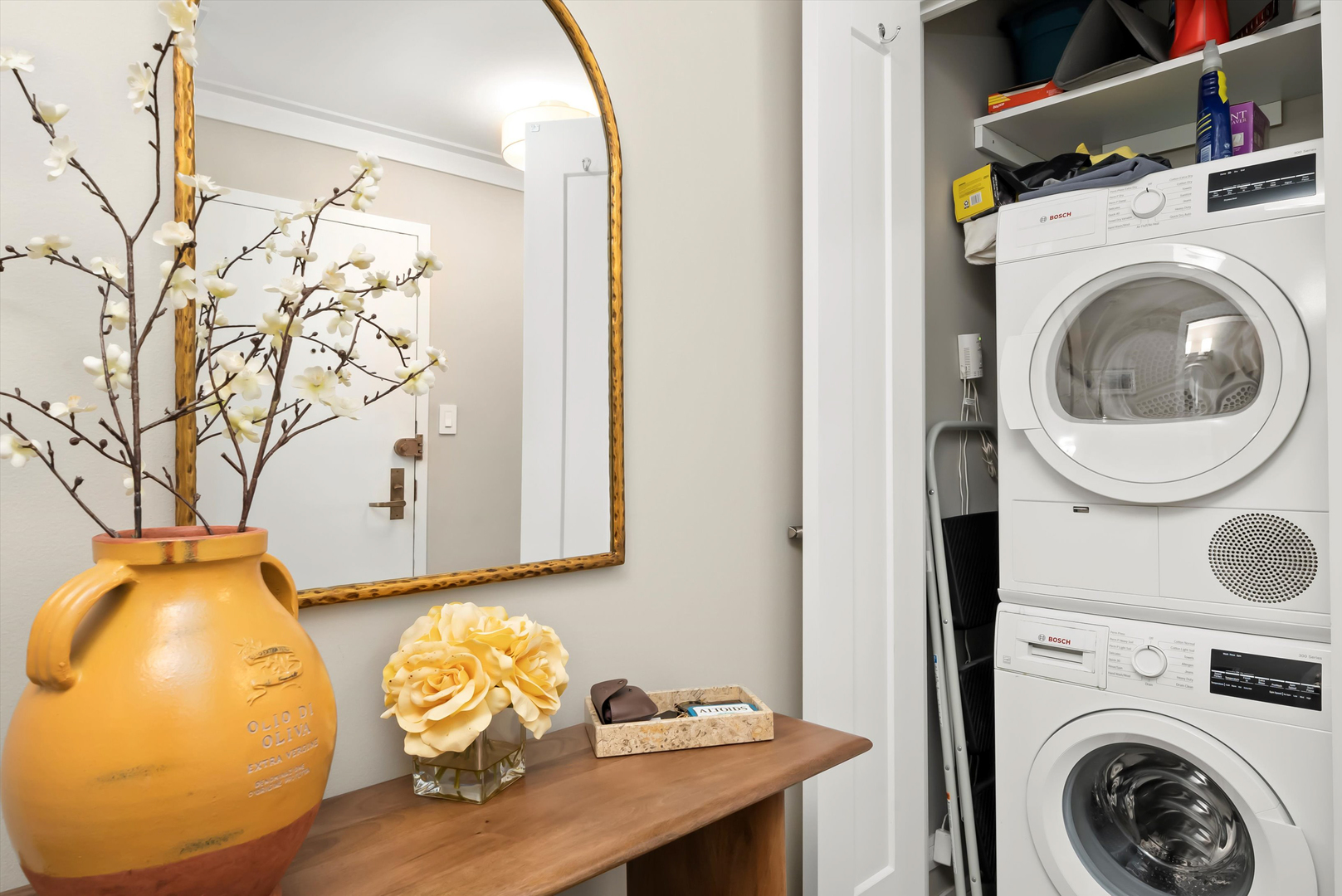 777 N Michigan Avenue Unit: 1601