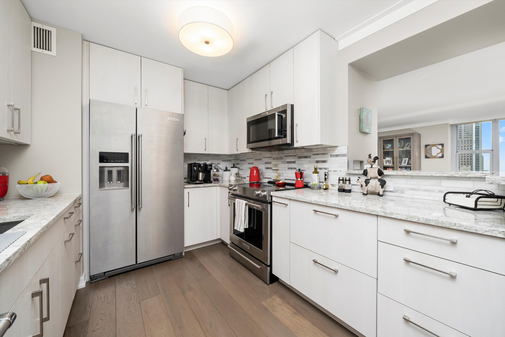 777 N Michigan Avenue Unit: 1601