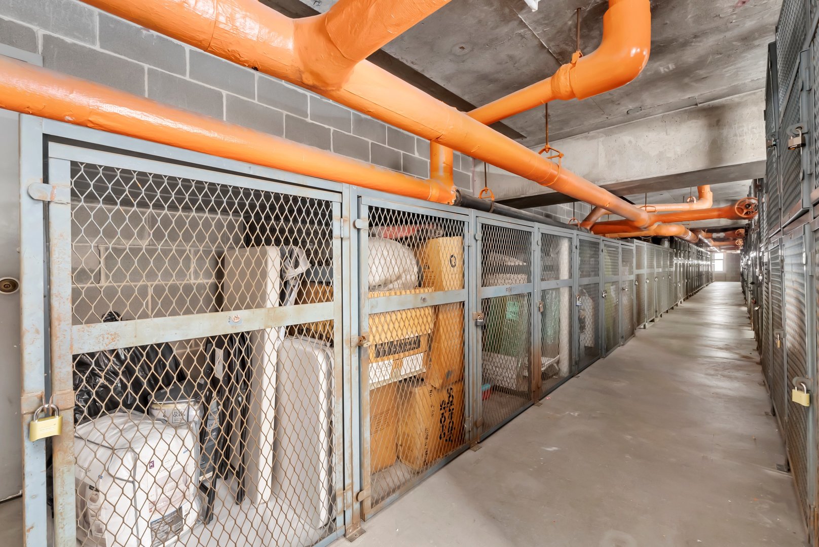 777 N Michigan Avenue Unit: 1601