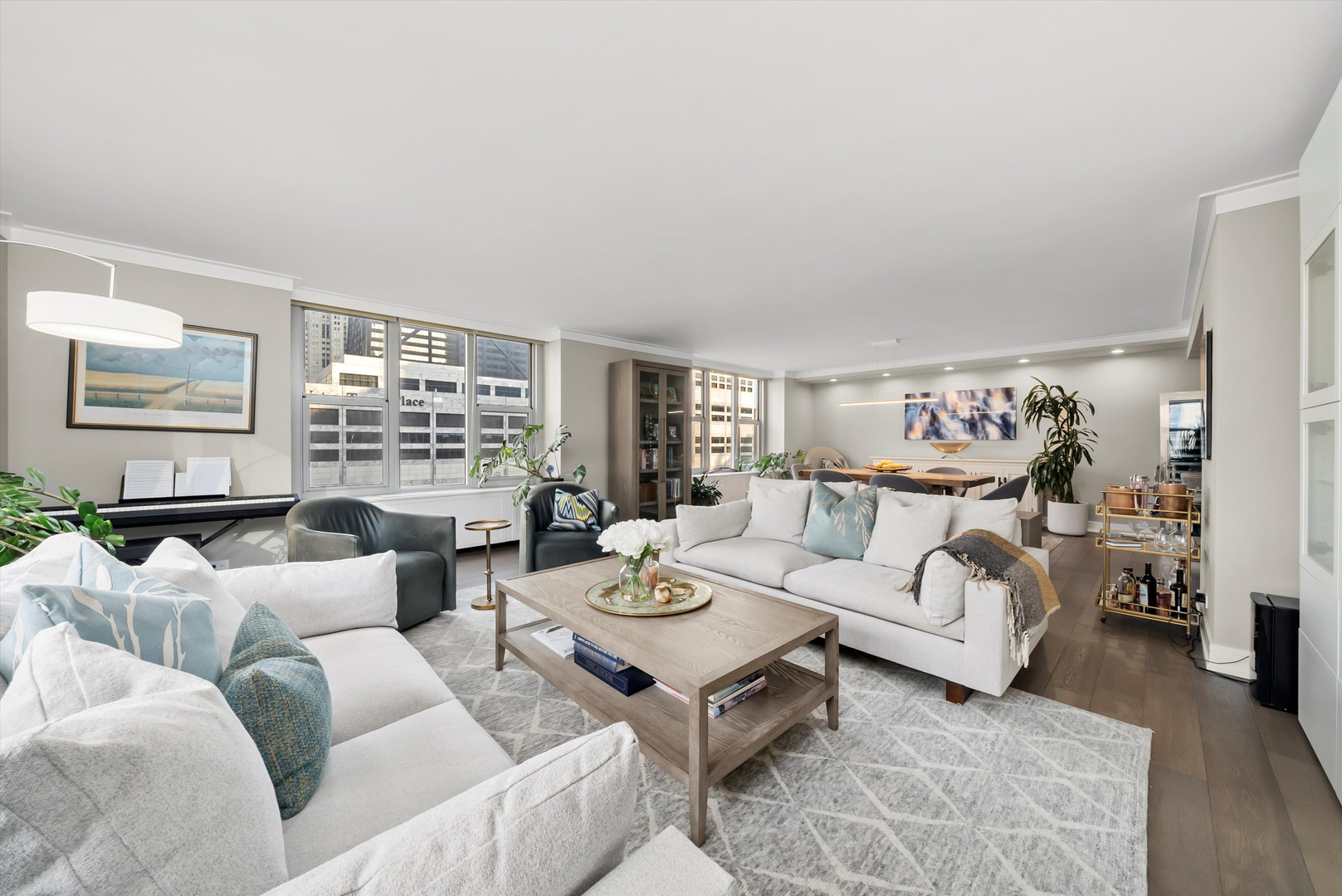 777 N Michigan Avenue Unit: 1601