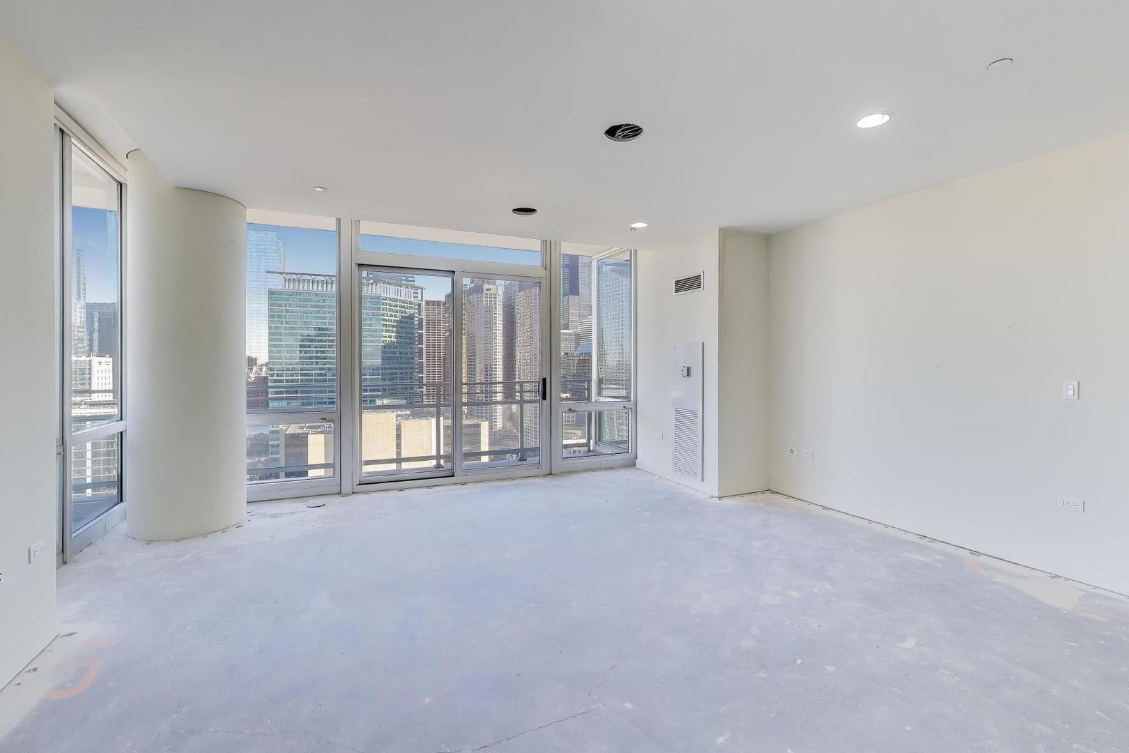 737 W Washington Boulevard Unit: 2307