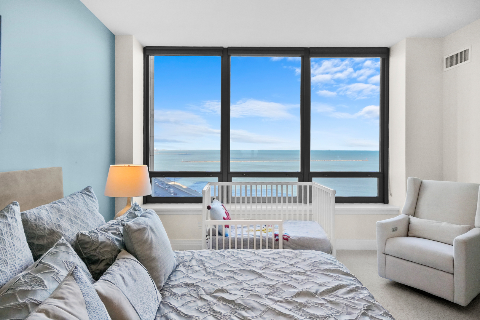 600 N Lake Shore Drive Unit: 1105