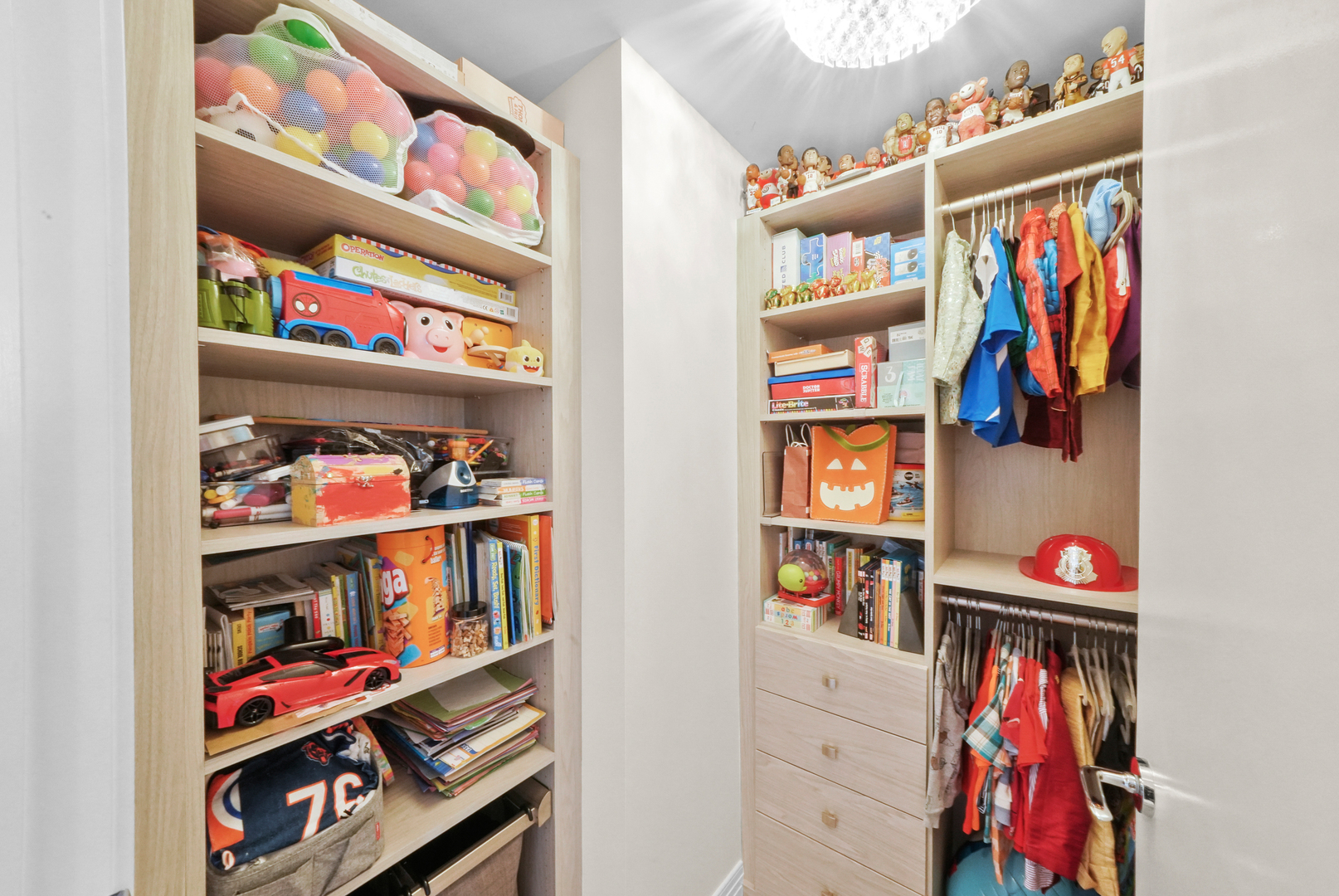 600 N Lake Shore Drive Unit: 1105