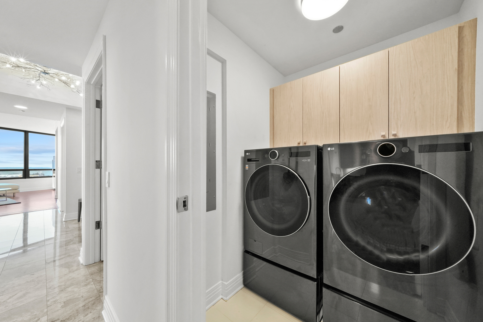 600 N Lake Shore Drive Unit: 1105