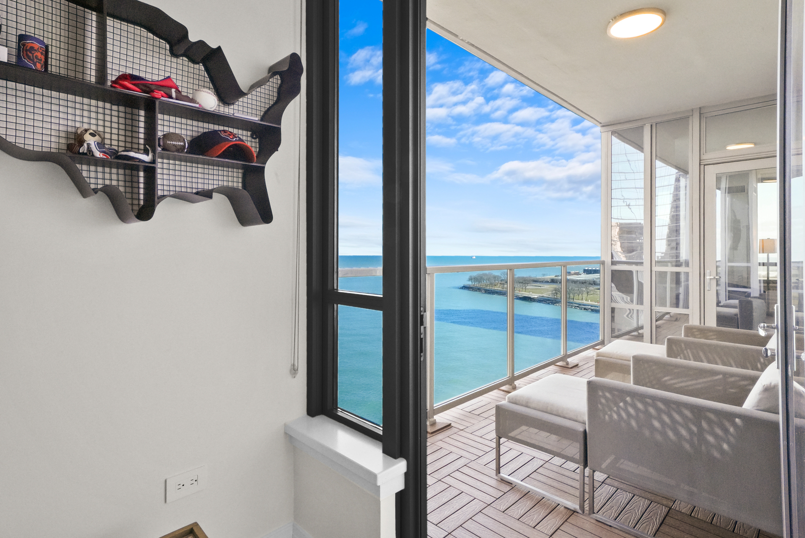 600 N Lake Shore Drive Unit: 1105