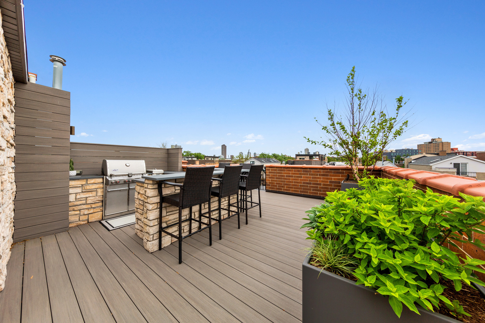 3321 N Seminary Avenue Unit: 3