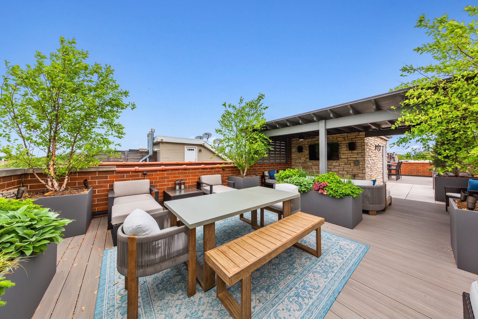 3321 N Seminary Avenue Unit: 3