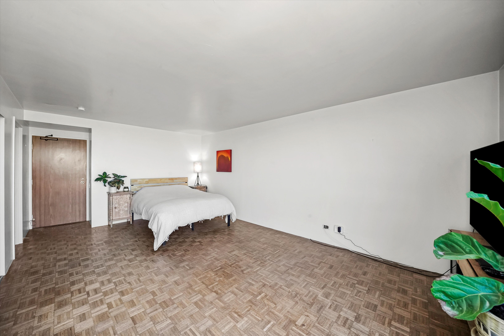 1555 N Dearborn Parkway Unit: 20D