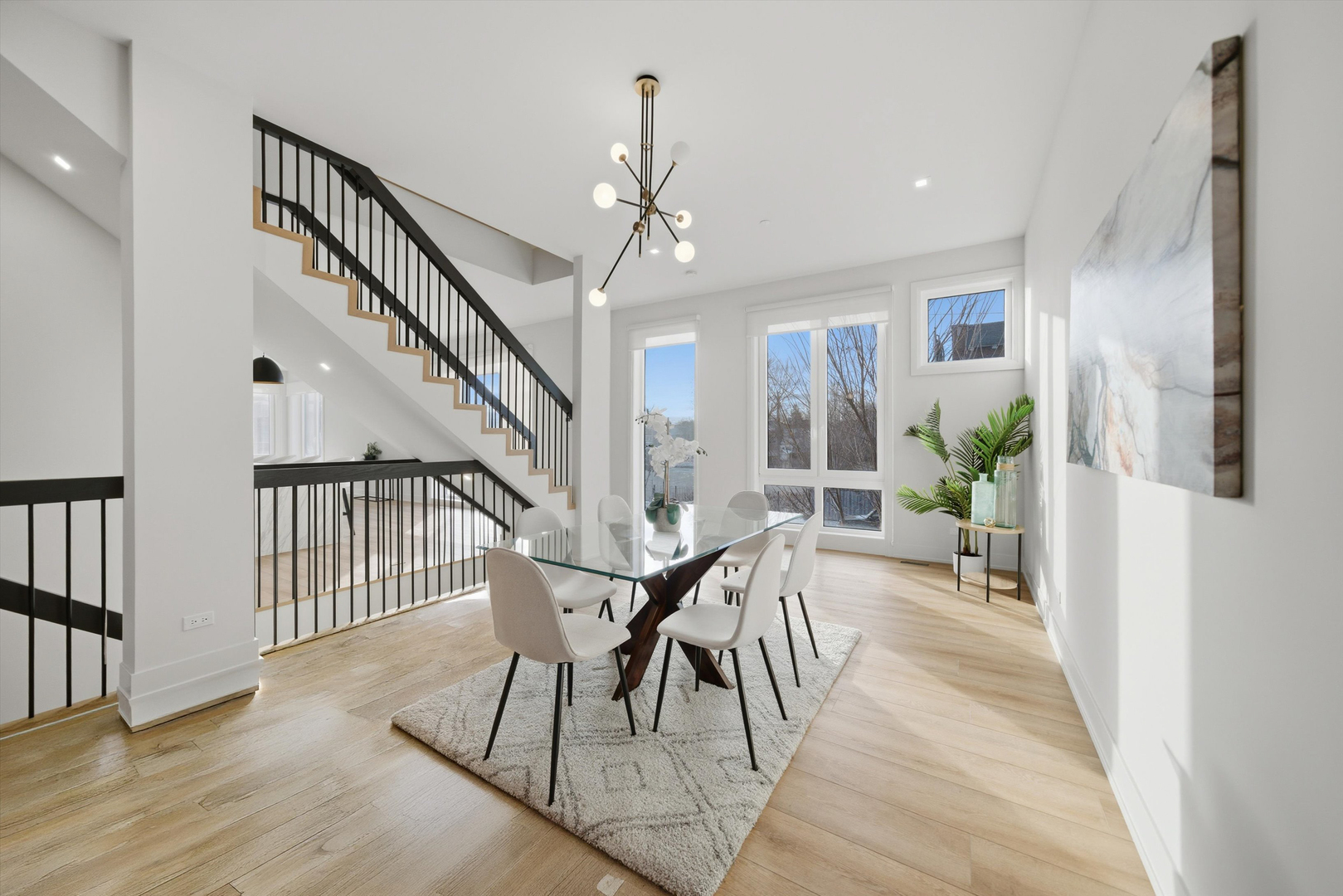 4200 W BELMONT Avenue