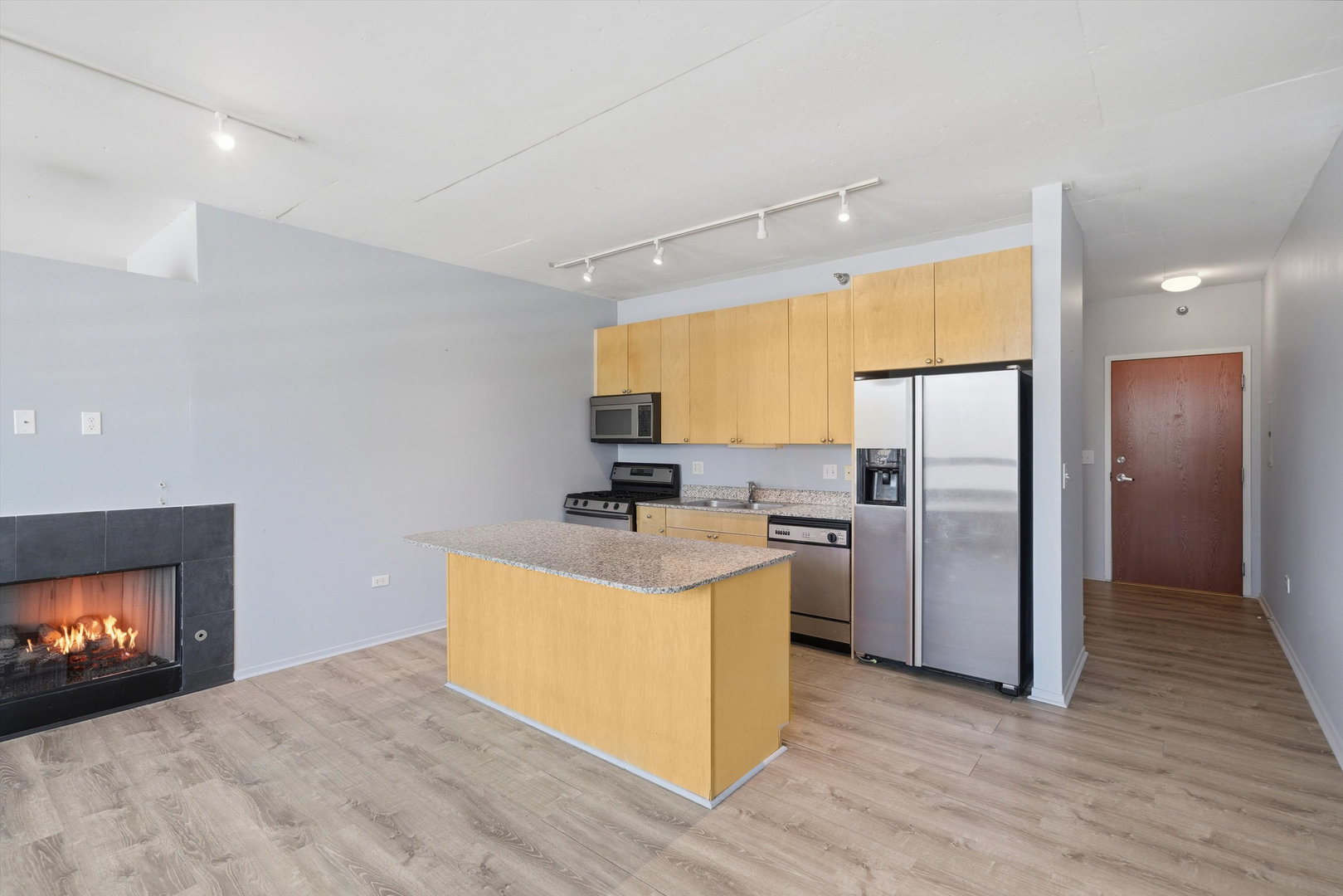 701 S Wells Street Unit: 902