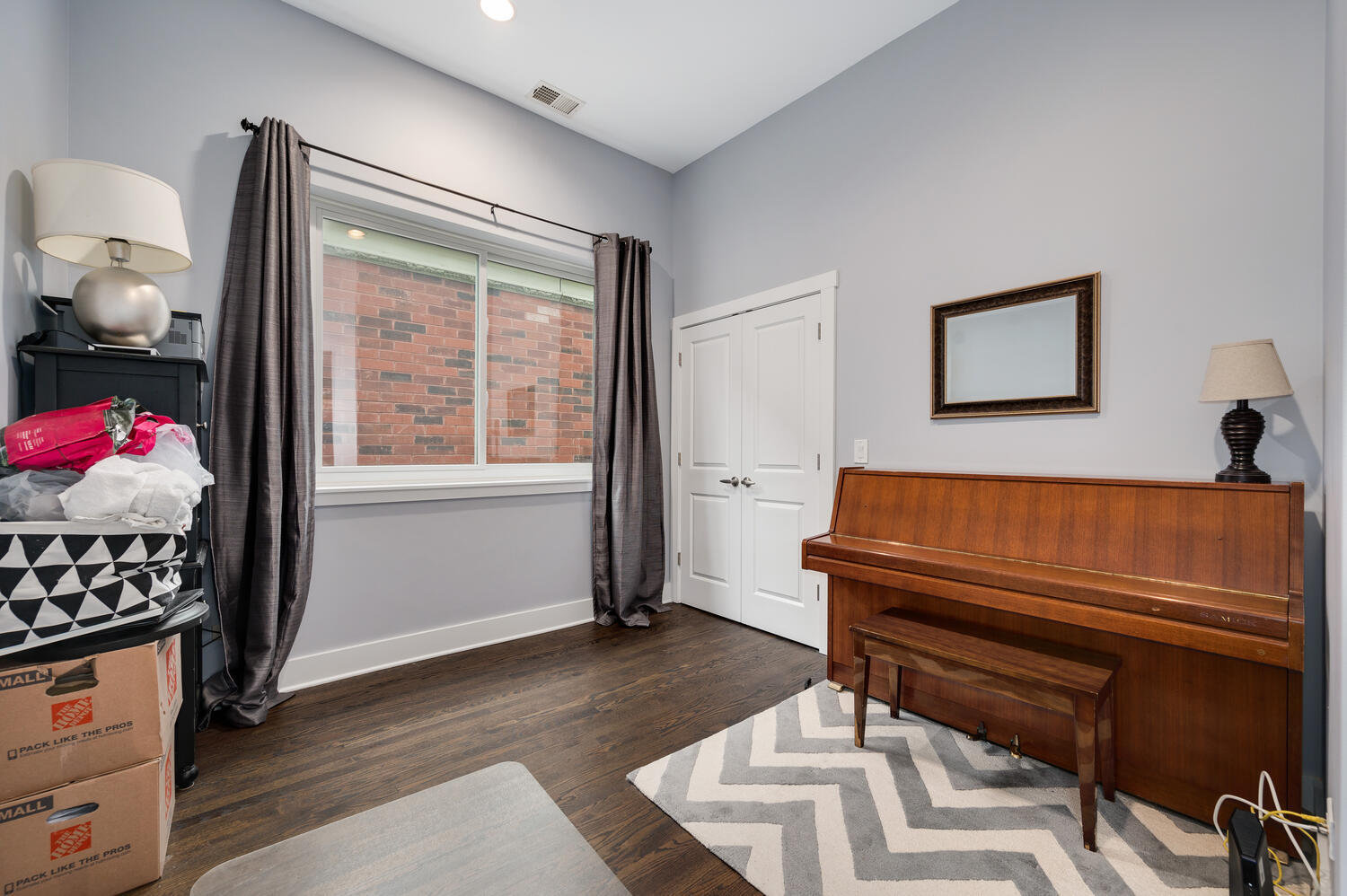 1620 W Augusta Boulevard Unit: PENT
